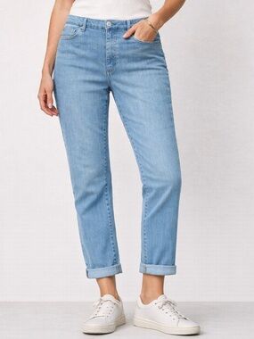 FDJ Olivia Light Wash Straight Leg Cuffed or Un-cuffed Jeans Size 12